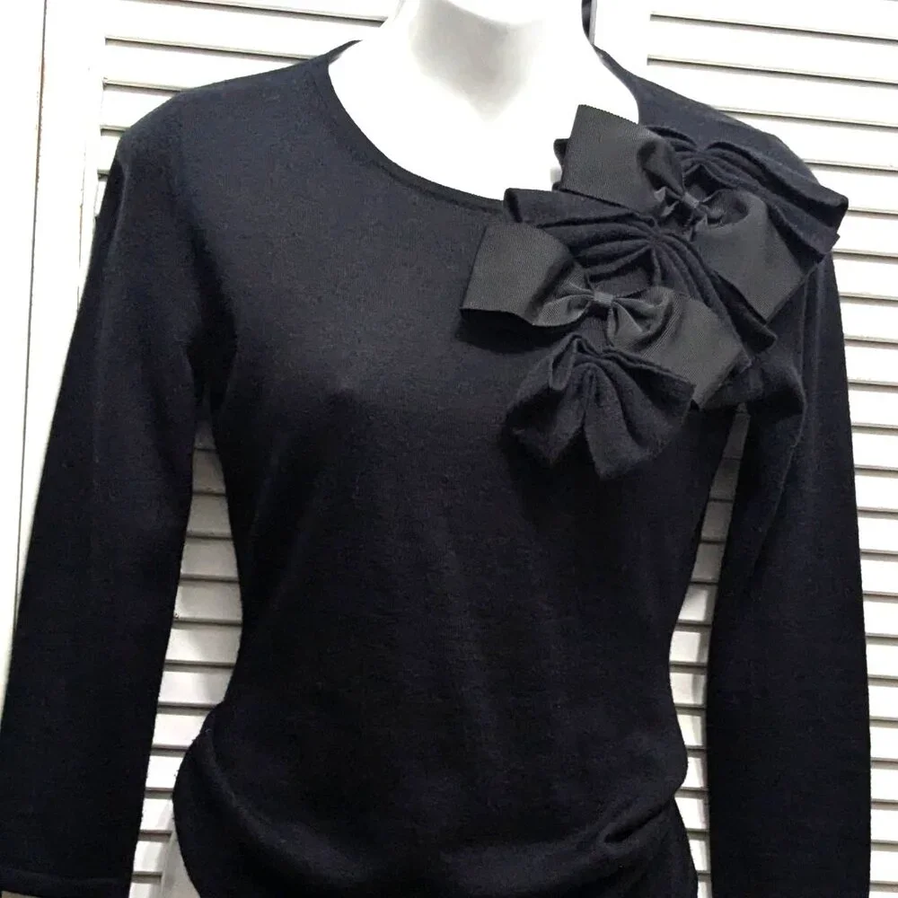 Cashmere Silk Sweater Womens Small Black with Bows Rosette Saks Fifth Ave - Picture 2 of 16